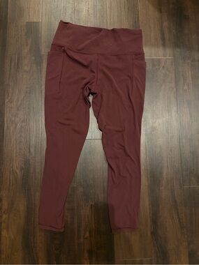 Athleta Salutation Stash Pocket Leggings Maroon Large